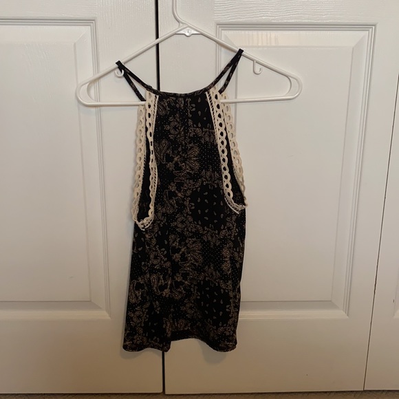 Black Paisley Halter Tank Top - Picture 4 of 5